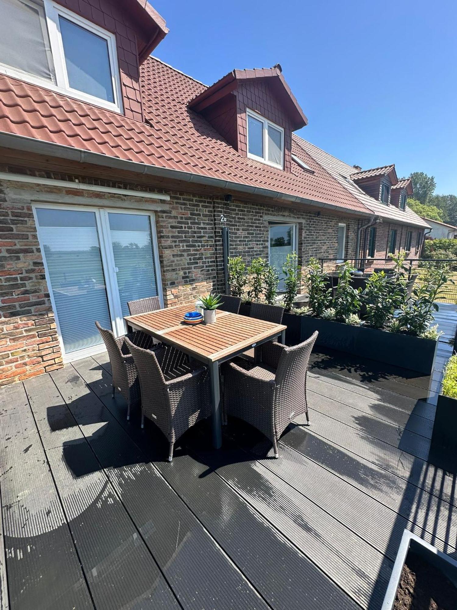 Strand Familien Doppelhaushaelfte ,,Marsi" #Familien-Urlaub Rappin Kamer foto